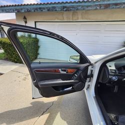 2011 Mercedes-Benz C-Class