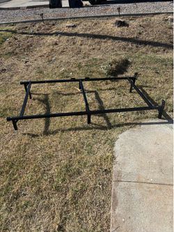 Adjustable bed frame