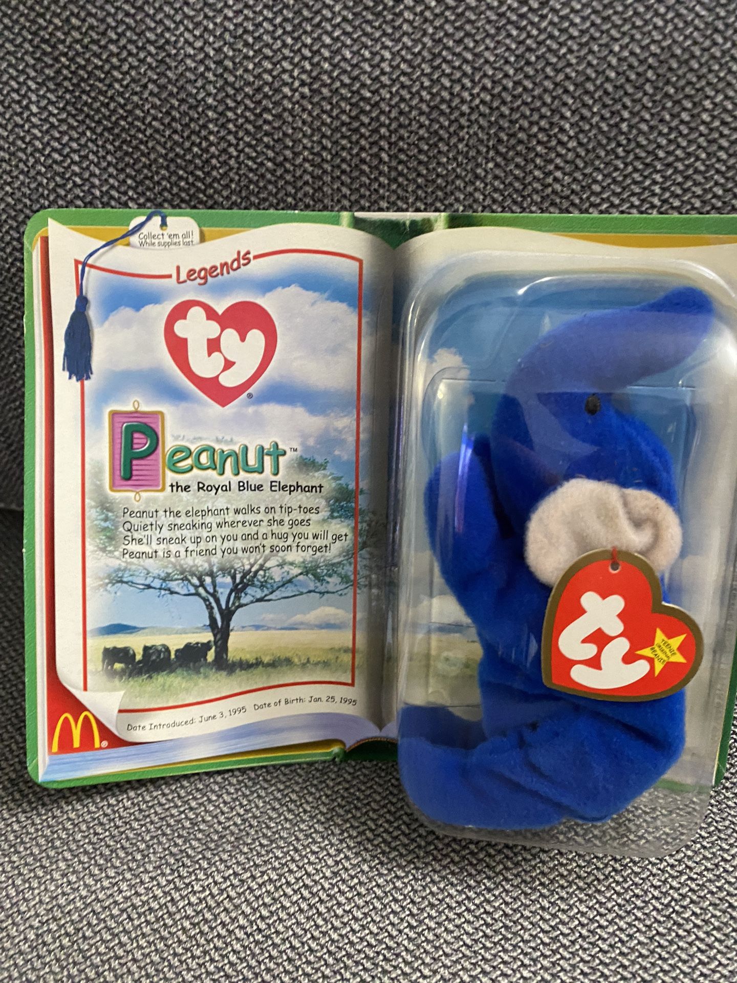 McDonalds Legend Peanut The Royal Blue Elephant TY Beanie Baby 1995 Retired-Rare