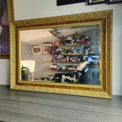 Vintage Elegant Antique Style Gold Frame Mirror Intricate Design Framing