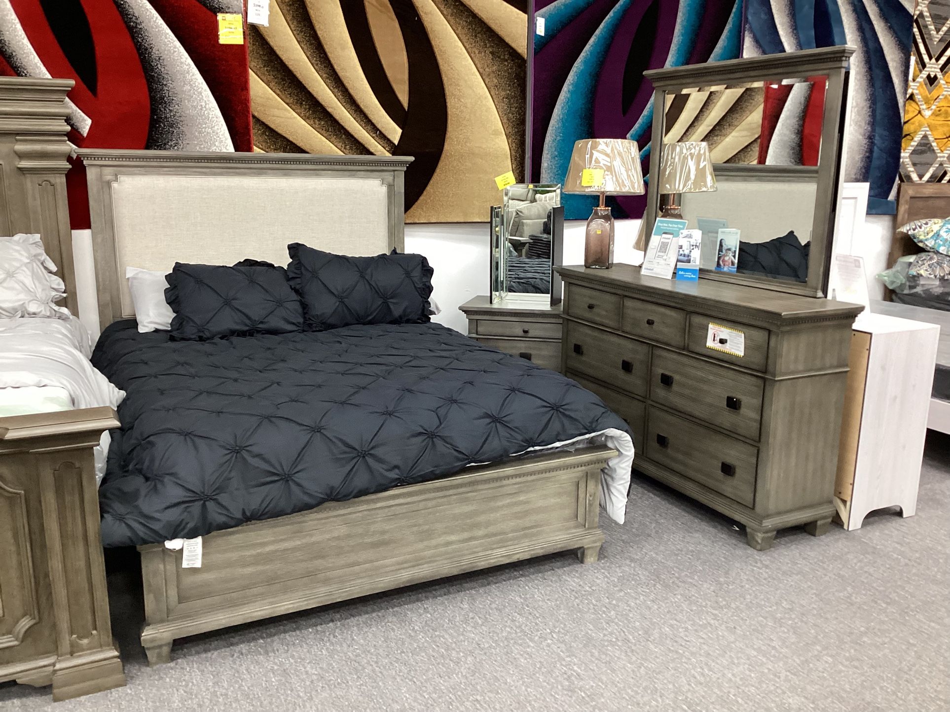 Queen Bedroom Set $1,299.99