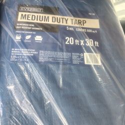 Brand New Unopened Everbilt 20 X 30 Tarp !!