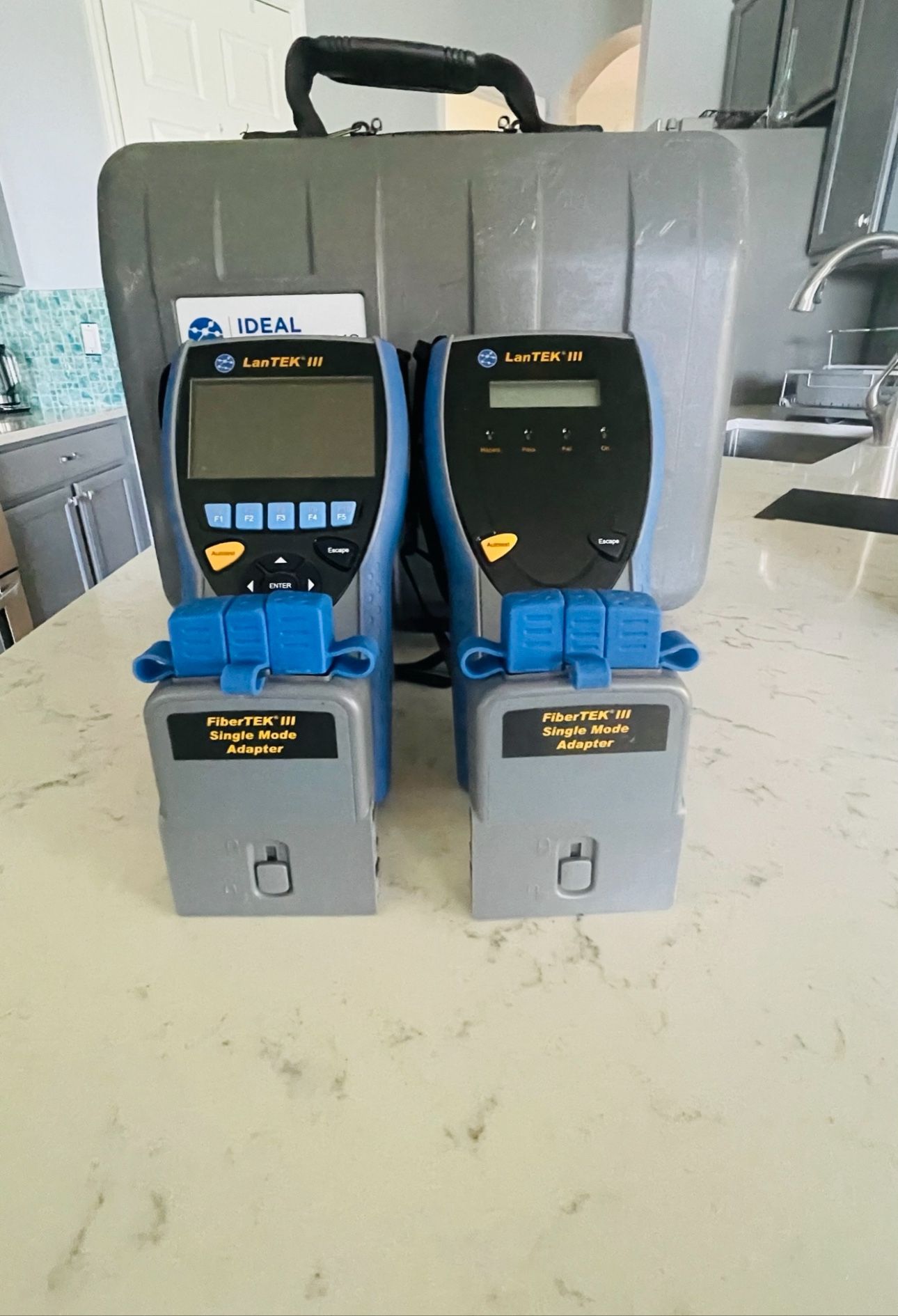 Fiber Optic , Cat 5 And Cat 6 Tester