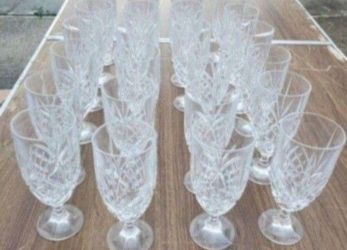 20 Large Crystal Cups