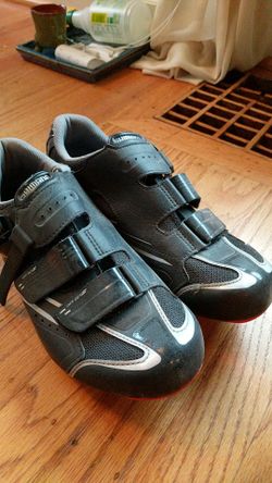 Shimano RO88 clipless shoes size 43