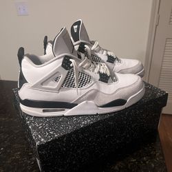 Jordan 4 Retro Military Black