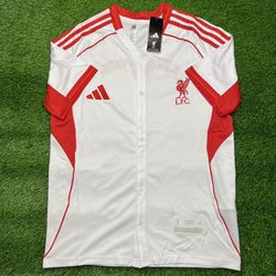 Liverpool baseball edition Jersey size M 