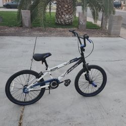 Kent 20" Ambush BMX Bike