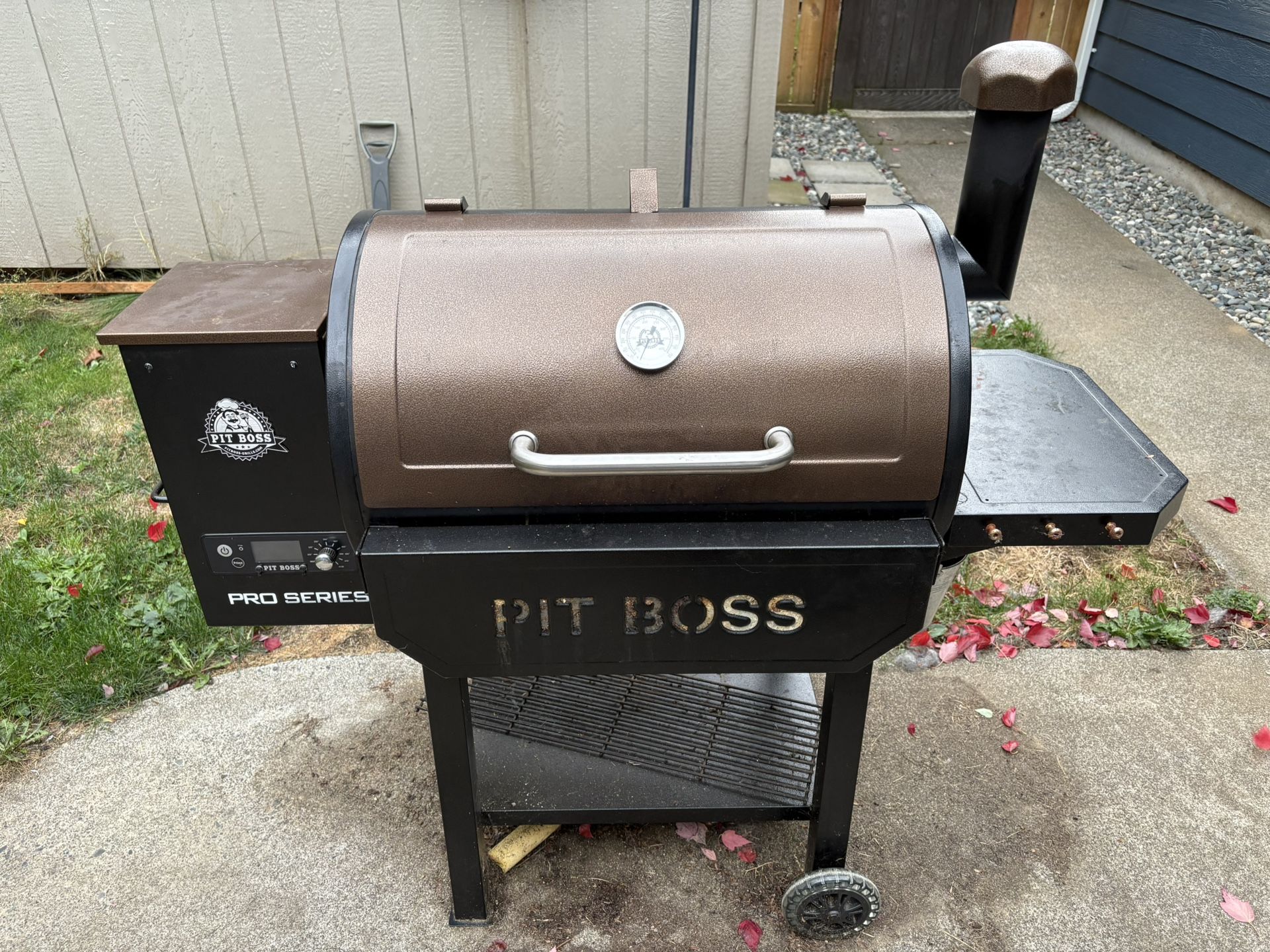 Pit Boss Smoker