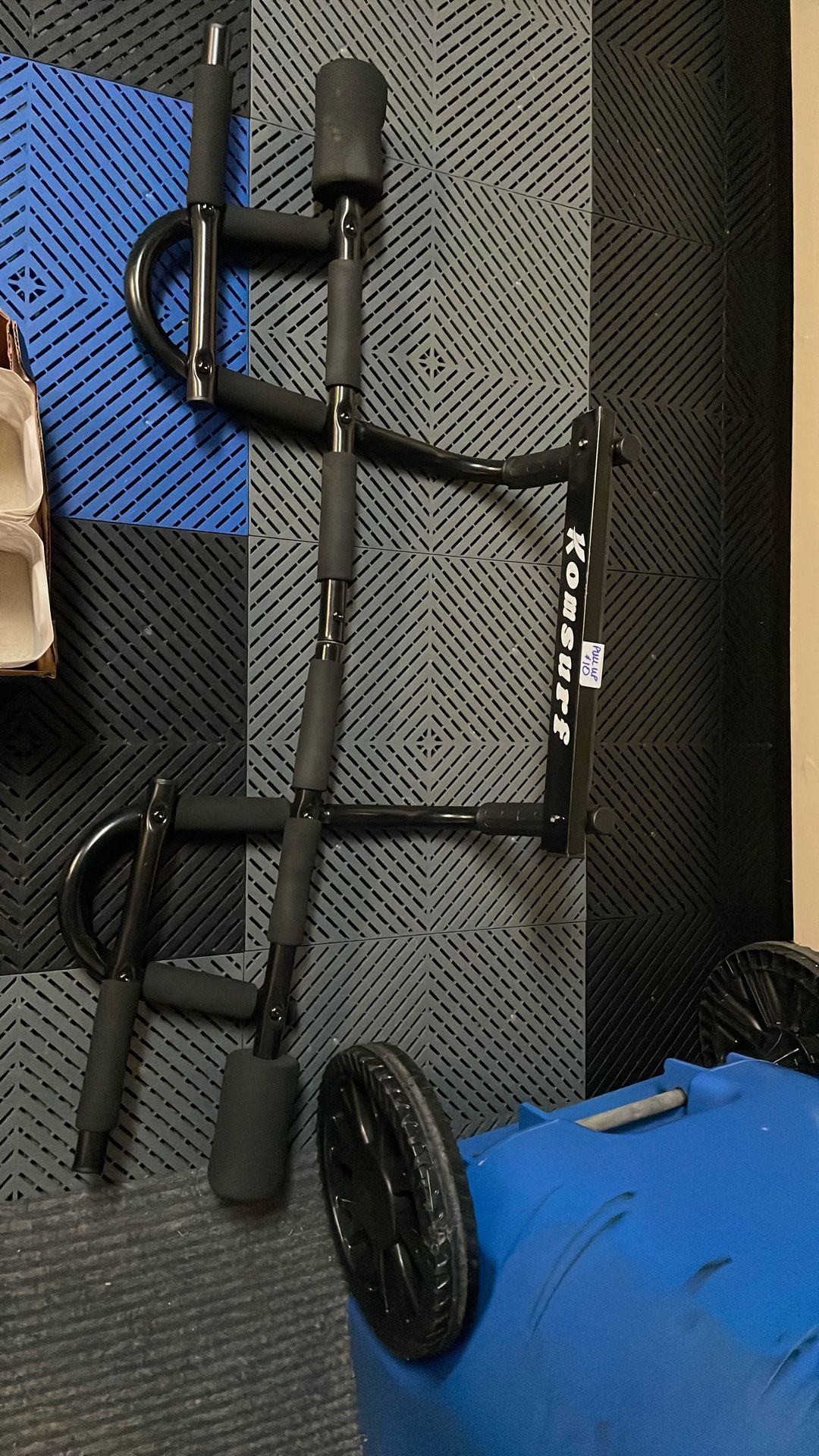 Pull Up Bar