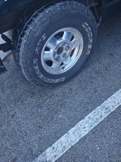 LT 4 Wheel And Tires Chevy 6 Lung 