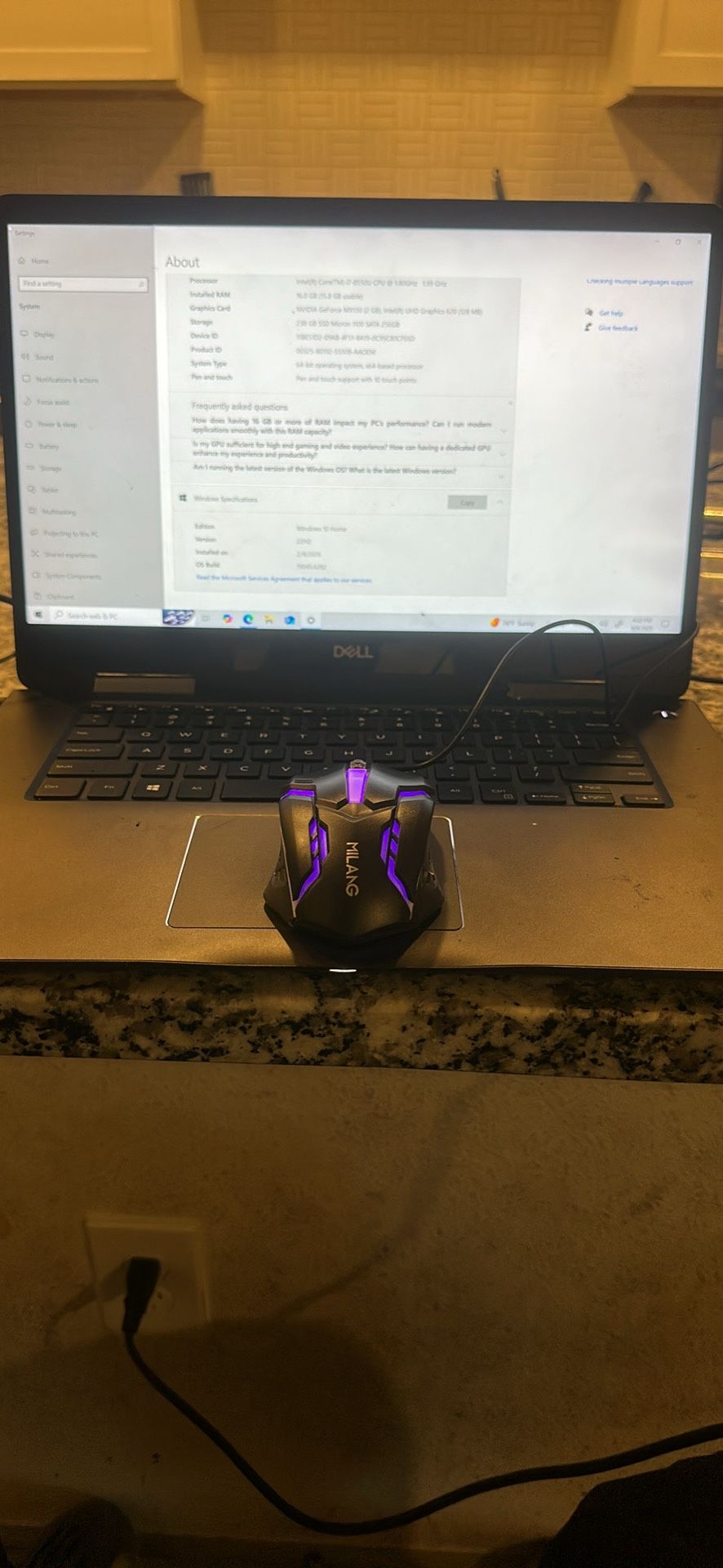 Dell Inspiron 7573