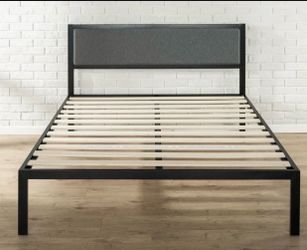 Queen bed + Mattress