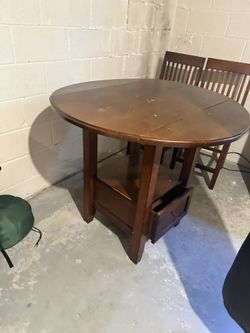 Small Dining Table 