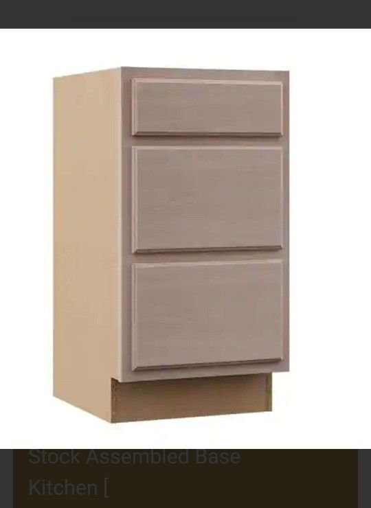 18" Hampton Unfinished Beech Recessed Panel Stock Assembled Base Kitchen Cabinet with 3 Drawers (18 in. x 34.5 in. x 24 in.)