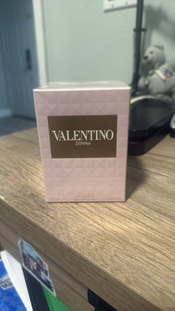 Brand new Valentino Donna