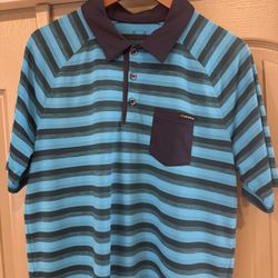 Men’s Medium Oakley golf shirt 