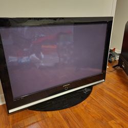 45" Samsung