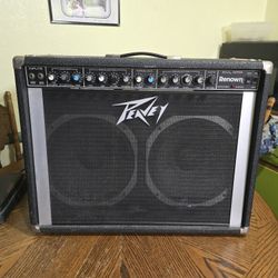 Peavey Renown 212 Solo Series Amplifier 