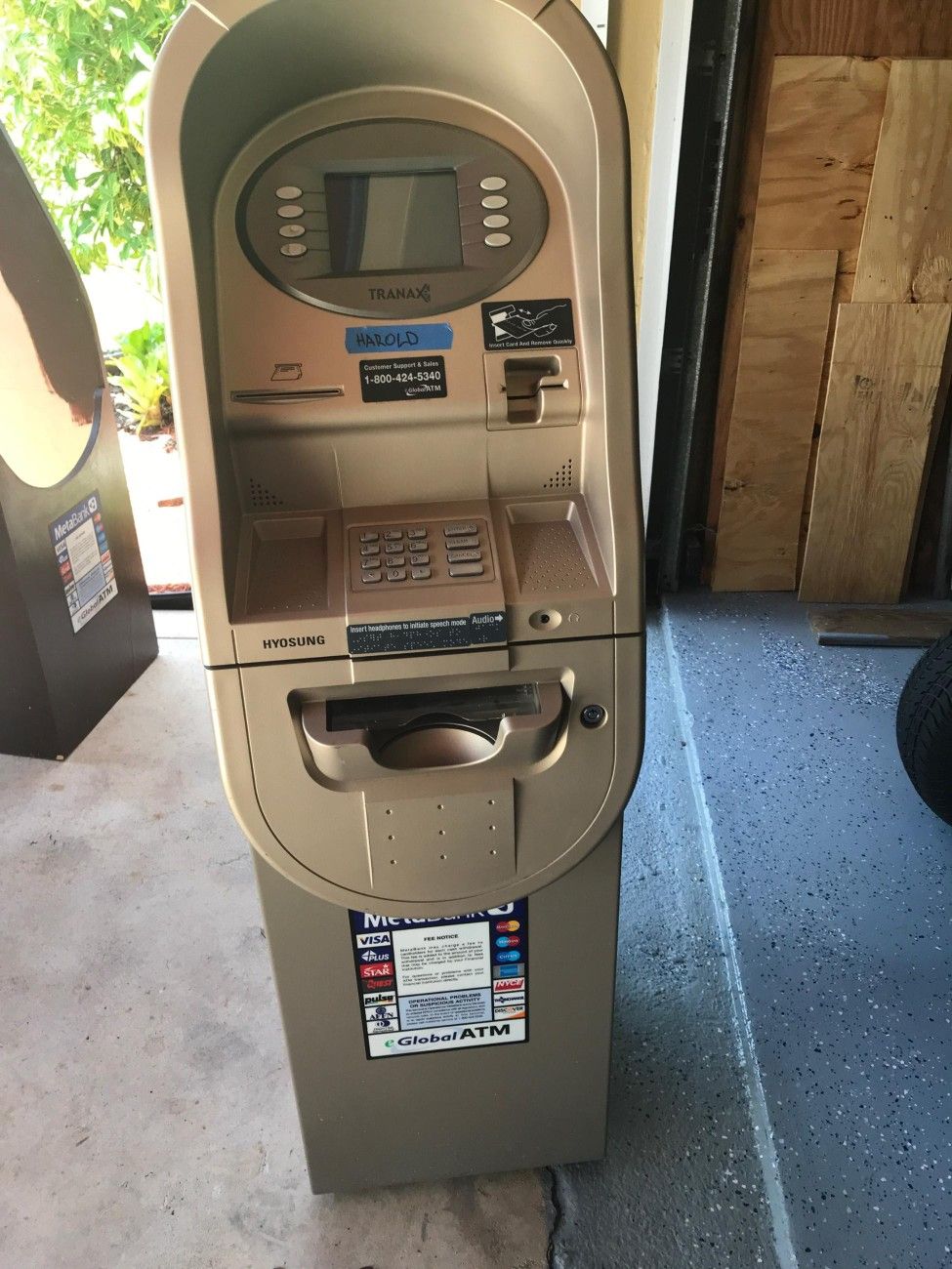 Tranax 1500 ATM machine