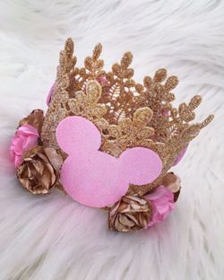 Birthday crowns