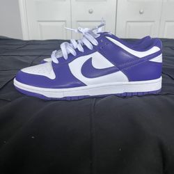 Nike Dunk low court purple
