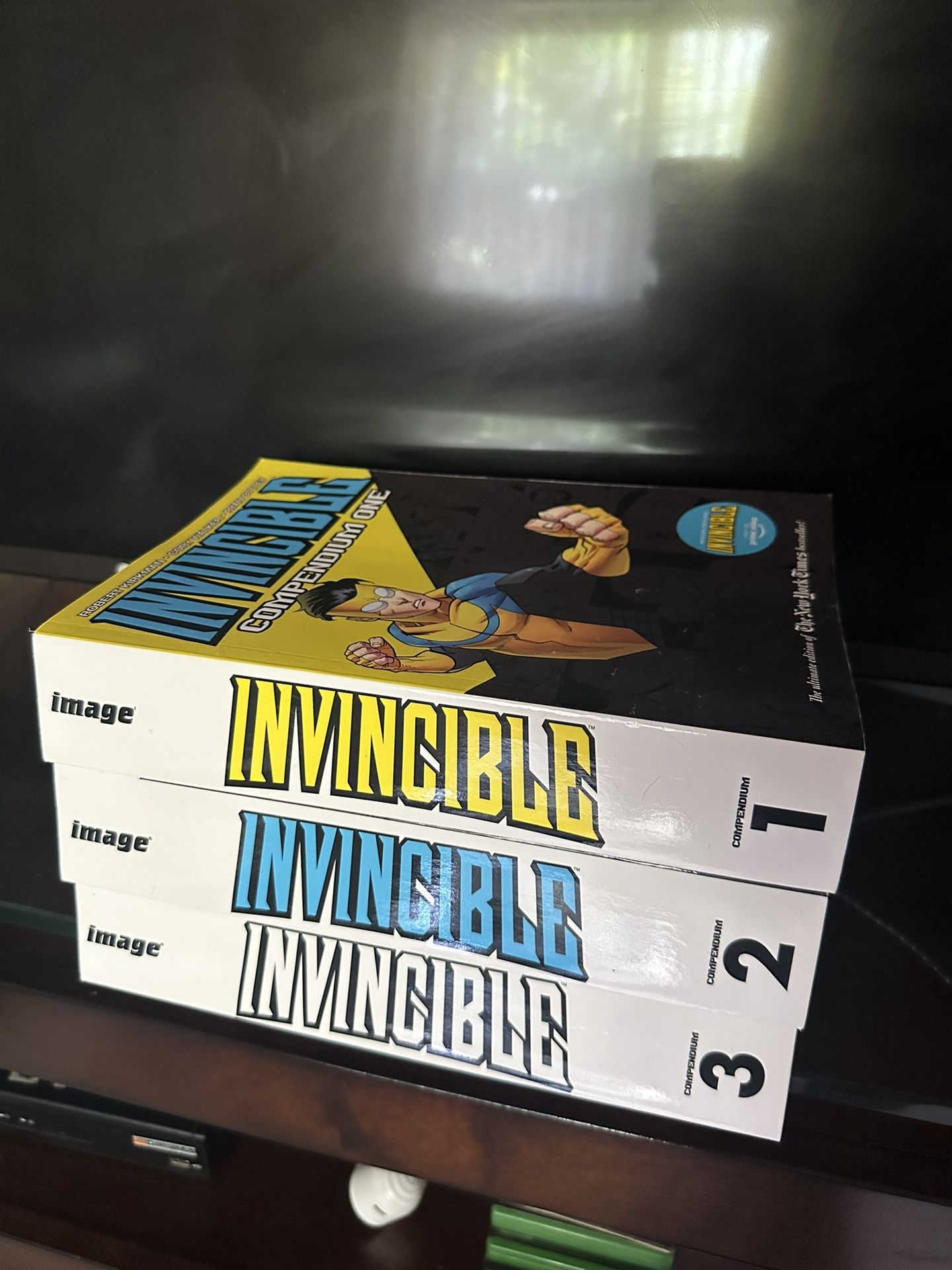 Invincible Compendium Comics 1-3