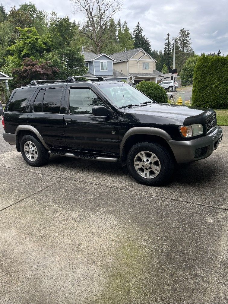 1999 Nissan Pathfinder