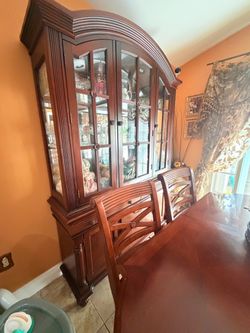 Brown dinning set