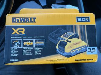Dewalt 3.5Ah Powerstack Battery and Charger
