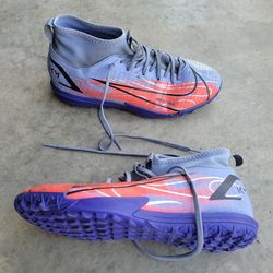Indoor Soccer Shoe Size 5 Youth