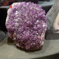 Amethyst Crystal/Geode