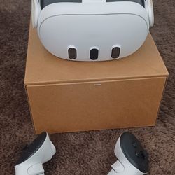 Meta Quest 3 Virtual Reality Gaming Headset