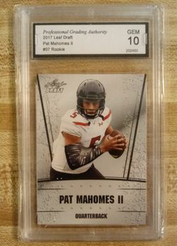 Patrick Mahomes Rookie Card MINT Graded 10