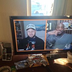 42inch Or 55 inch , samsung flat screen t v