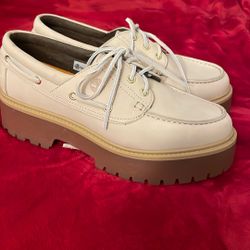 Timberland Women’s Shoes Size10