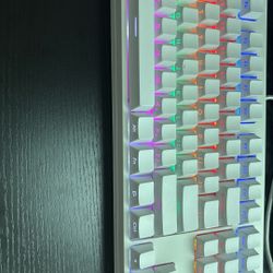 Taiahiro Mechanical Gaming Keyboard