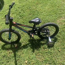 Kids bike 🔵🔵🔵