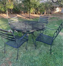 Patio set