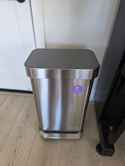 Simplehuman 13 Gallon Stainless Steel Step Trash Can – Excellent Condition