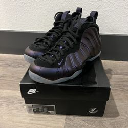 Nike Foamposite Egg Plant Size 9.5 