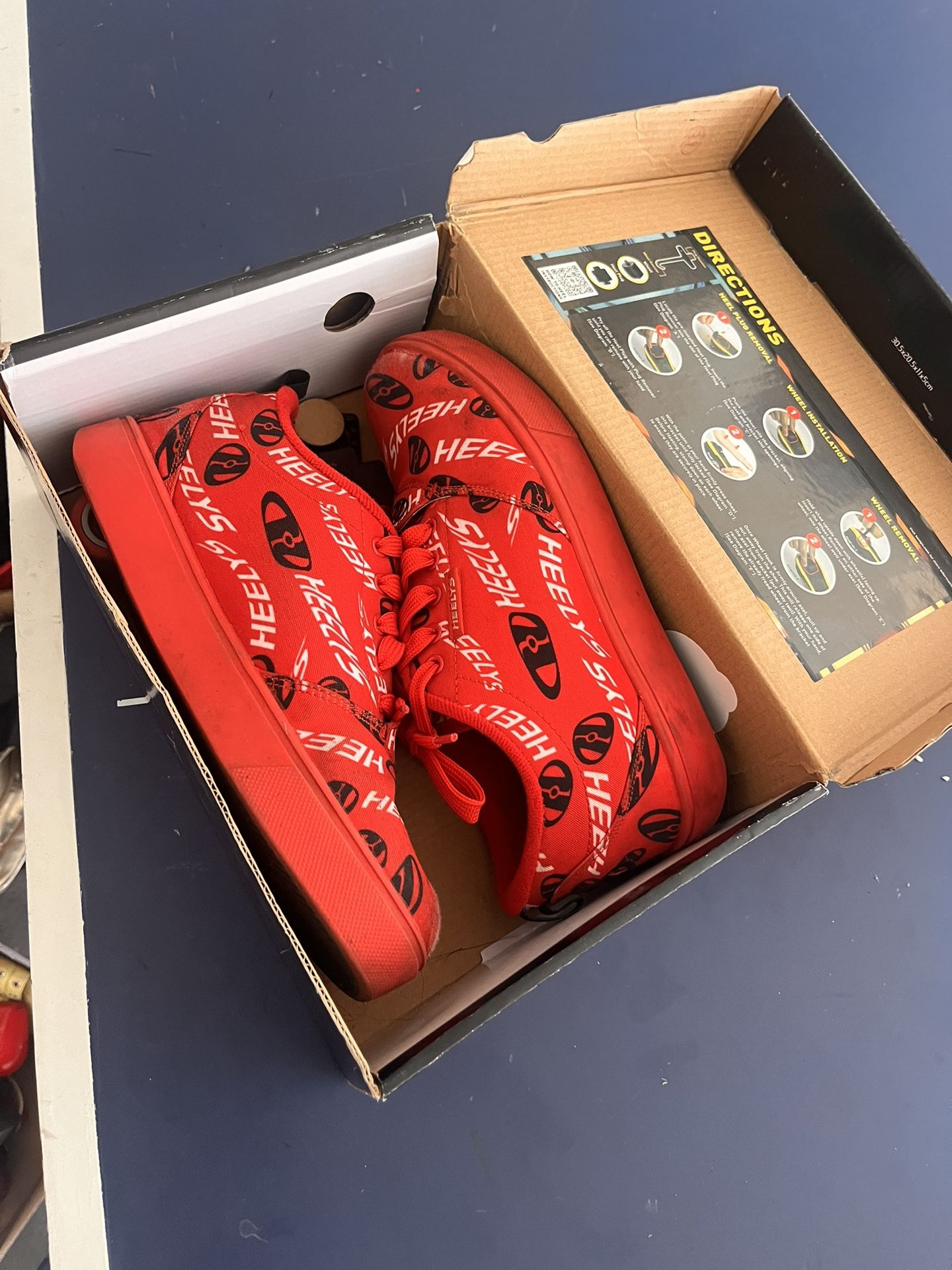 Heelys Shoes For kids