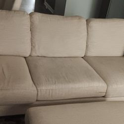 Very nice Couch For Sale!!