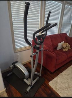 Sunny Health & Fitness Upright Elliptical Machine