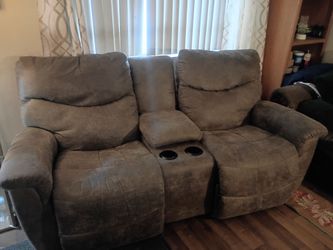 Suede Recliner set.