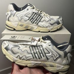 Adidas Response CL Bad Bunny - Sz 8