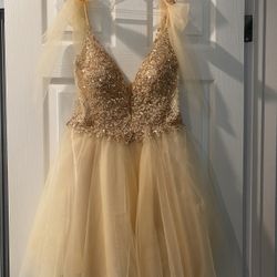 Teen Dress Used Only Once NEW 