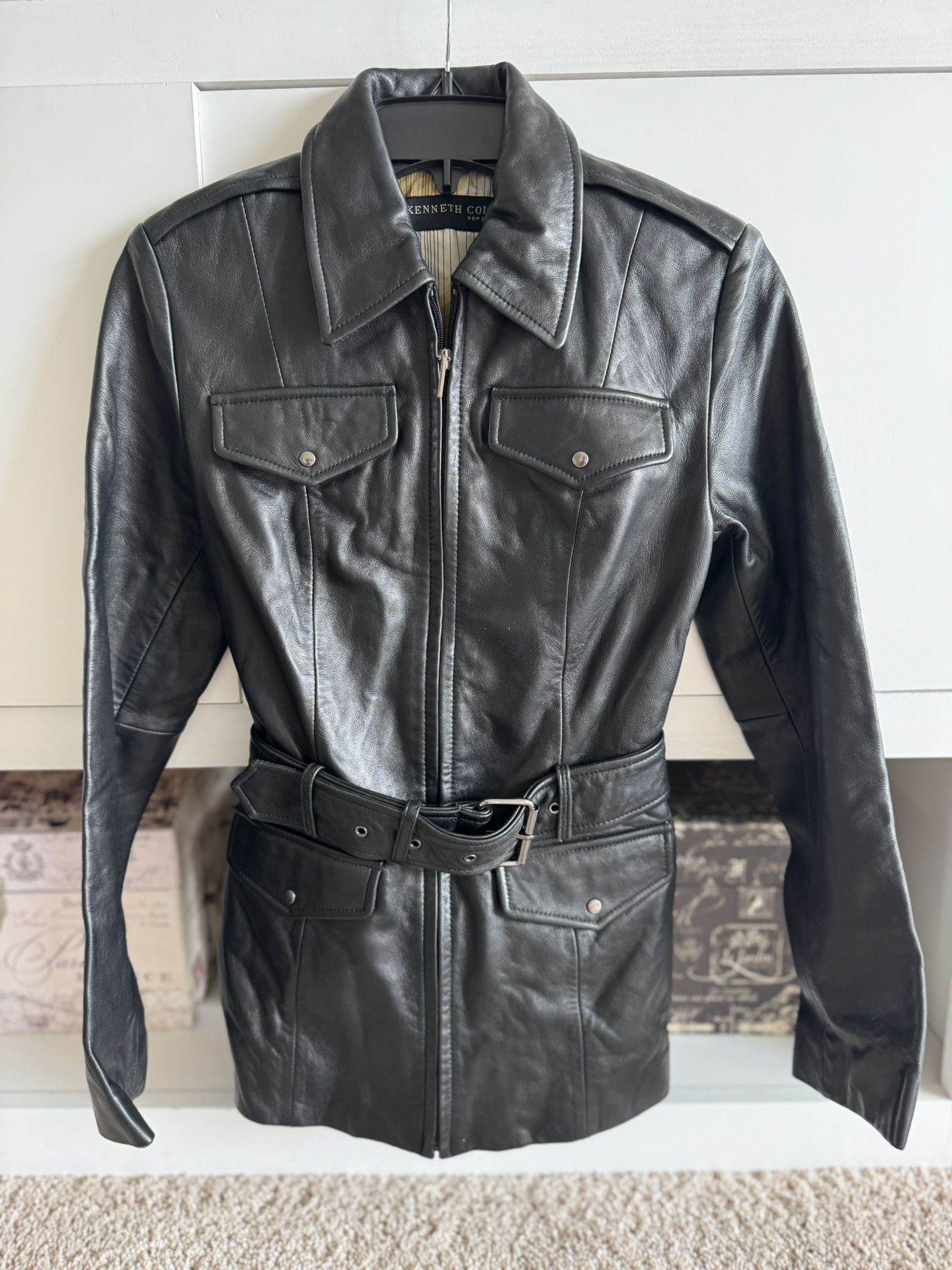 Kenneth Cole New York Belted Leather Jacket – Women’s Size XS 🖤✨