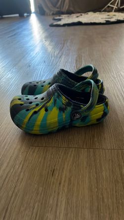 Kids Crocs Size 10