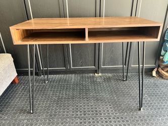 Computer Desk